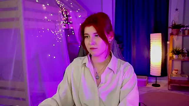 JulliaMoore's Webcam Show