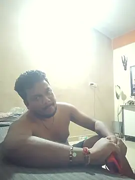 Show modela Mumbai_Vinodraj na web-kameri