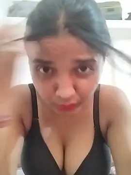 love_aaj_kal Webcam show