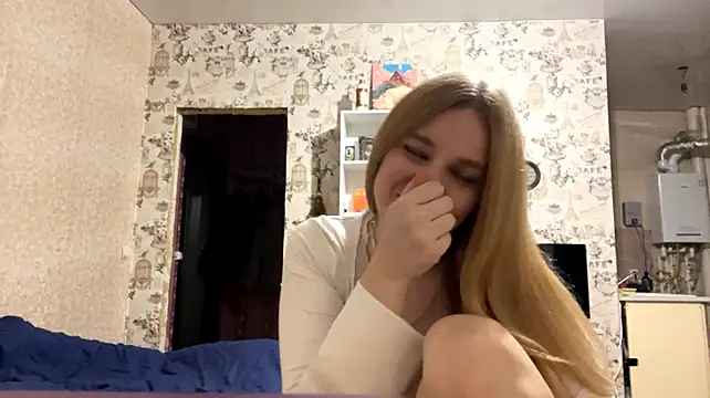 MickeyAshland Live XXX-Chat