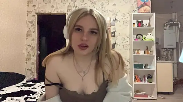 MickeyAshland Live XXX-Chat