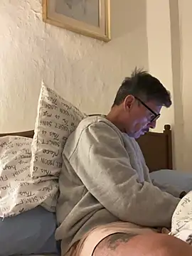 sirjm's Webcam Show