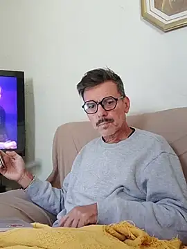 הופעת וובקאם של sirjm