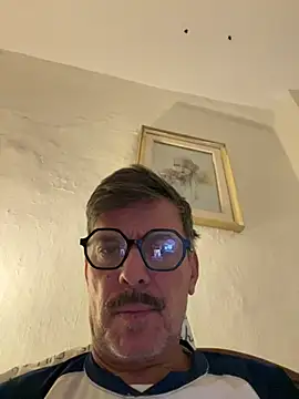 sirjm webkamerás műsora