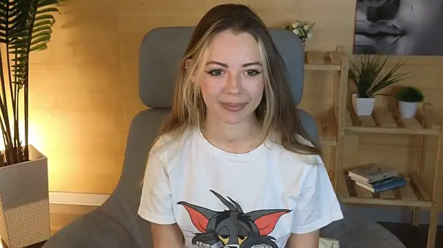 Chat +18 de TamaVolino ao vivo