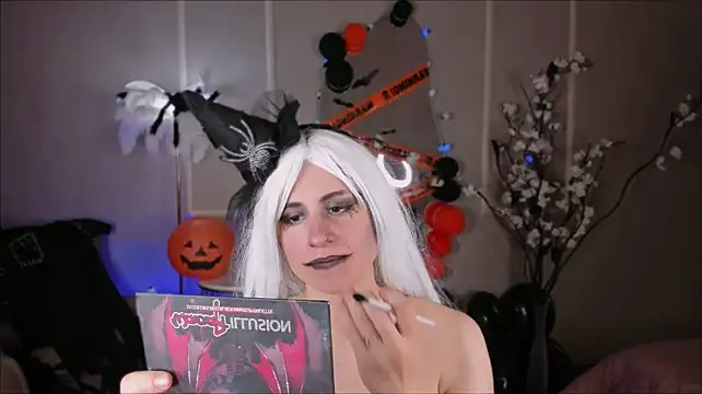 Max_Foxyn Webbikameraesitys