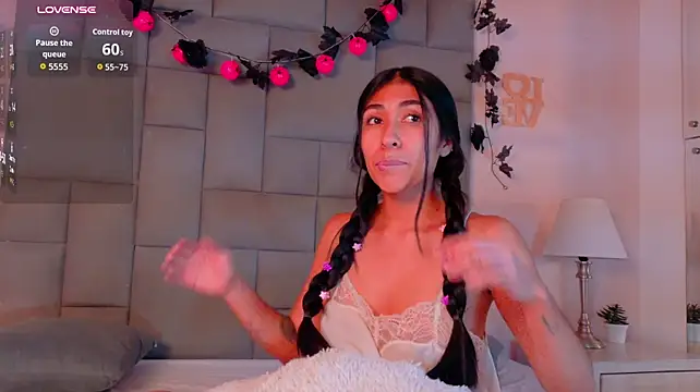 Zoe_Cloudn Live XXX chat