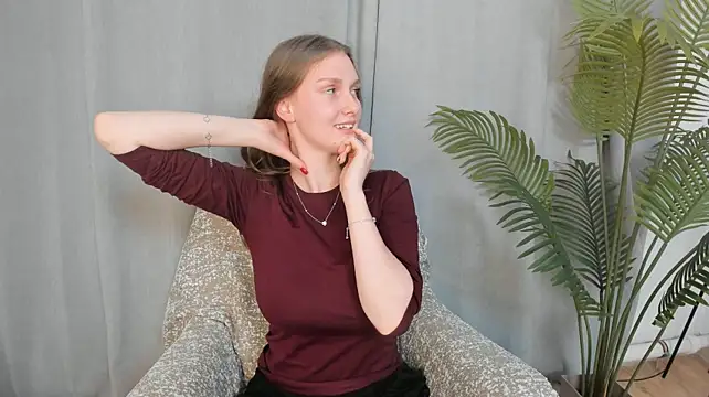 TeressaKapanke Adlı Modelin Canlı XXX Sohbeti