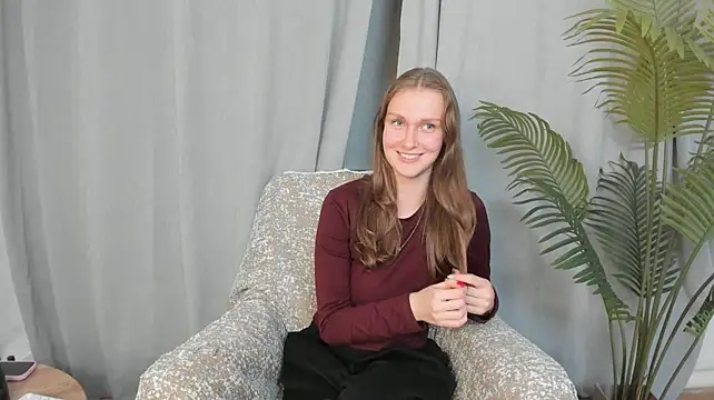 Chat +18 de TeressaKapanke ao vivo