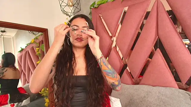 צ'אט XXX בשידור חי של Violeta_munss
