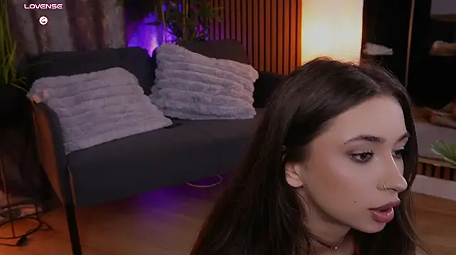 LexiSinn Show in webcam