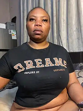 LadyBoobsie 网络视讯表演