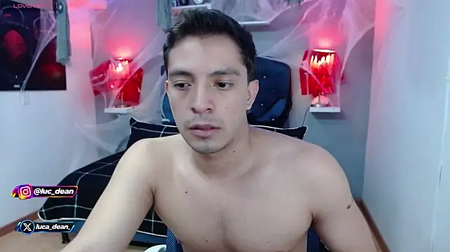 luca_dean's Webcam Show