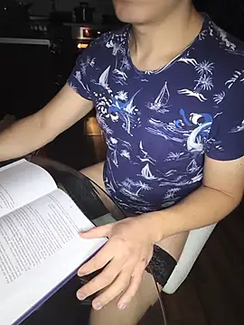 Show modela DorianVey na web-kameri