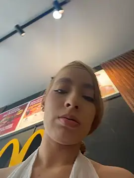 Isabella-gaviria's Webcam Show