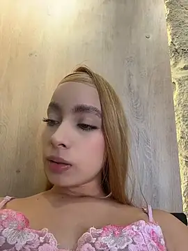 Show modela Isabella-gaviria na web-kameri