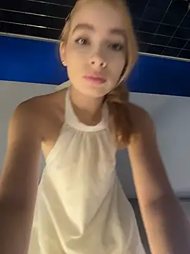 Isabella-gaviria Show in webcam