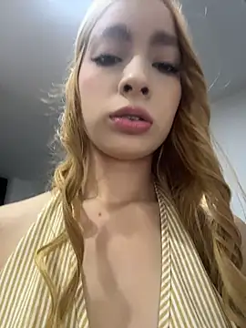 Isabella-gaviria's Webcam Show
