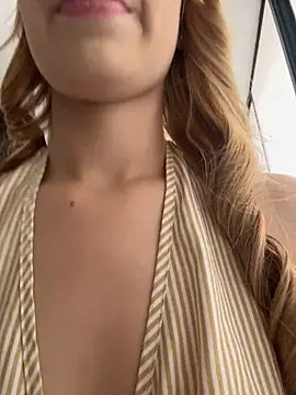 Isabella-gaviria's Webcam Show