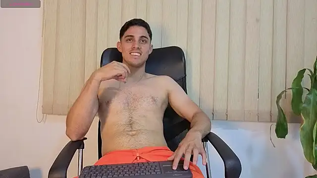 Jeremy_01: διαδικτυακό σόου στην κάμερα
