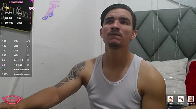Pokazy przed kamerką – jaan_gulab