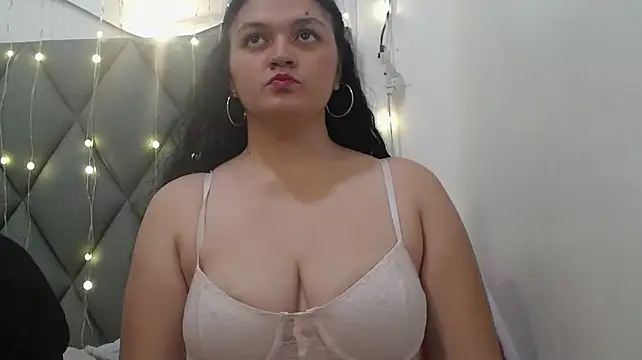 Webkamerová show jaan_gulab