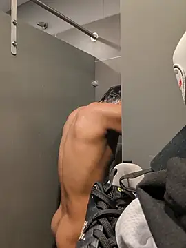 Taylor_Lamn Webbikameraesitys