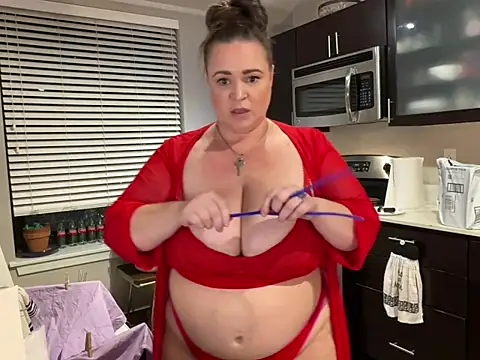 הופעת וובקאם של MadamJizzle