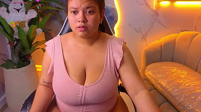 Scarleett_Tx's Live XXX Chat