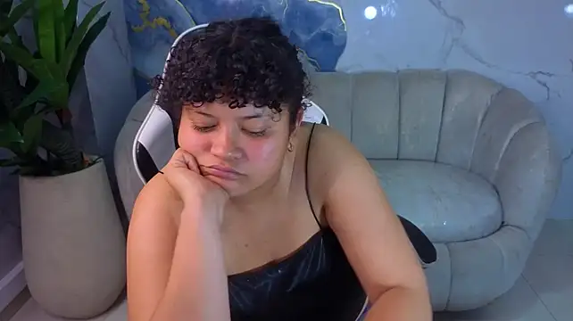 Chat XXX en directo de Scarleett_Tx