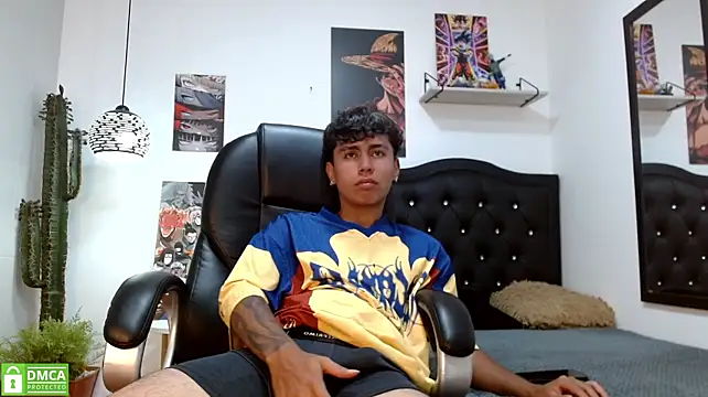 Pokazy przed kamerką – Jonnie-rodriguez