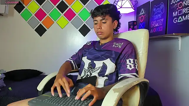 Jonnie-rodriguez webkamerás műsora