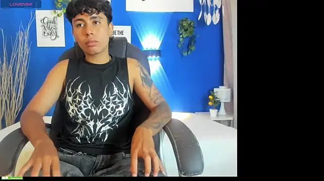 Show de Jonnie-rodriguez na webcam
