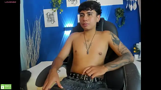 Jonnie-rodriguez Webcam Show
