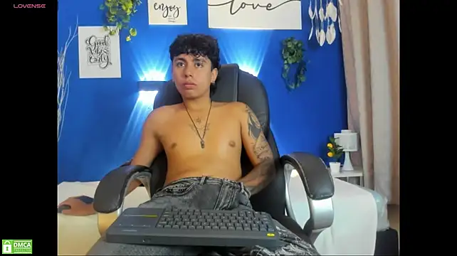 Jonnie-rodriguez Webcamshow