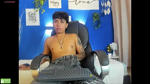 Вебкам-шоу Jonnie-rodriguez