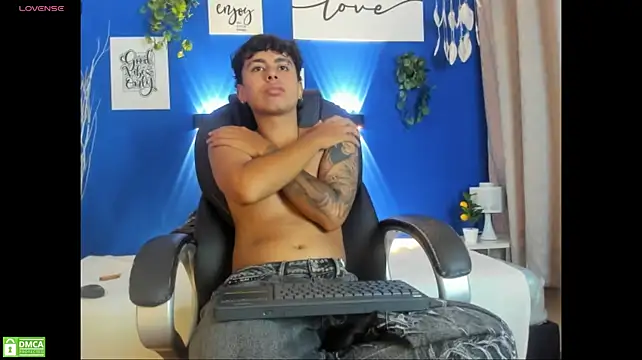 Jonnie-rodriguez Webcamshow