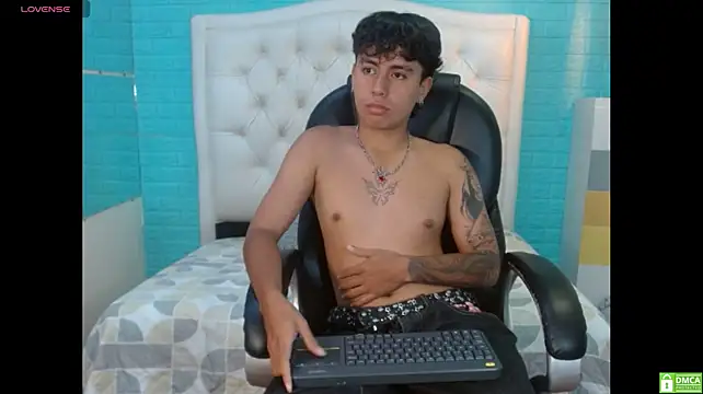 Вебкам-шоу Jonnie-rodriguez