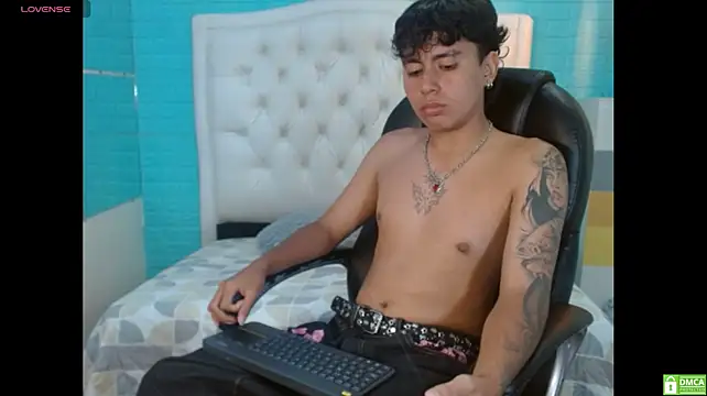 Jonnie-rodriguez Webcam show