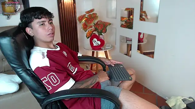 Jonnie-rodriguez Webcam show