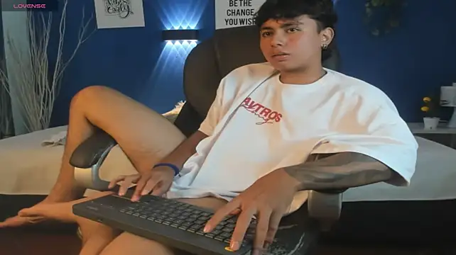 Show de Jonnie-rodriguez na webcam