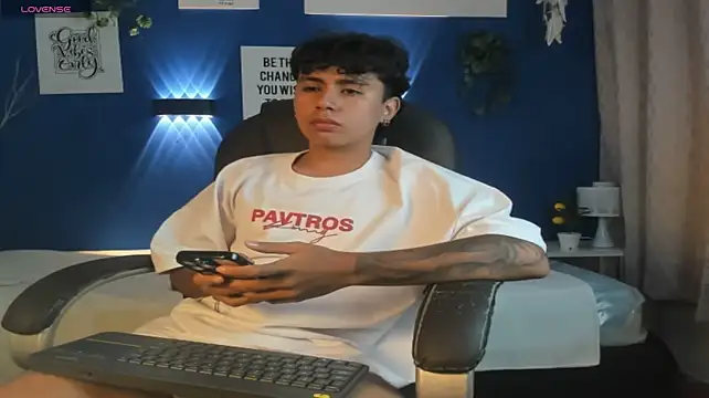 Jonnie-rodriguez Webcamshow