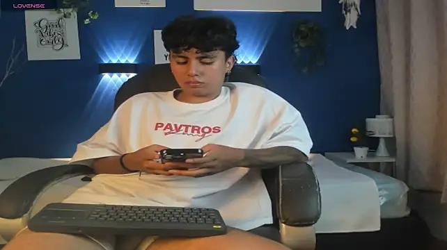 Jonnie-rodriguez Webcam show