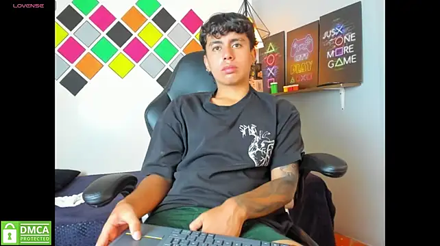 Show de Jonnie-rodriguez na webcam