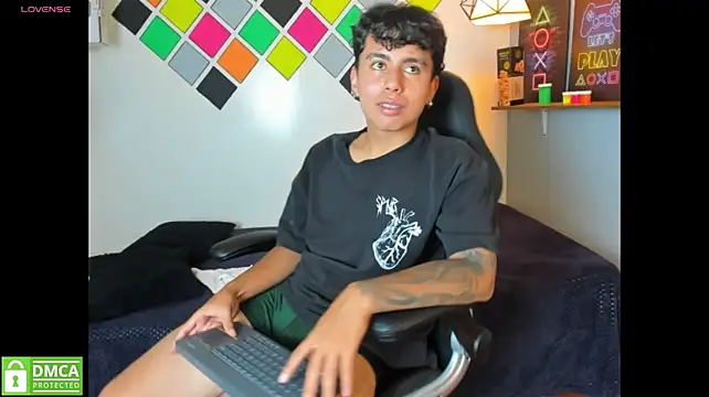 Jonnie-rodriguez's Webcam Show
