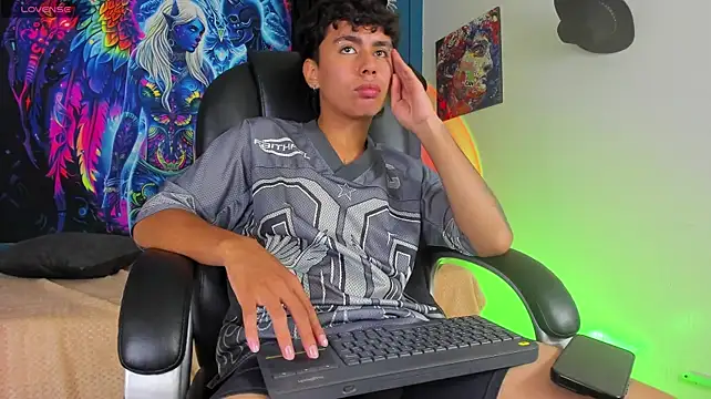 הופעת וובקאם של Markander