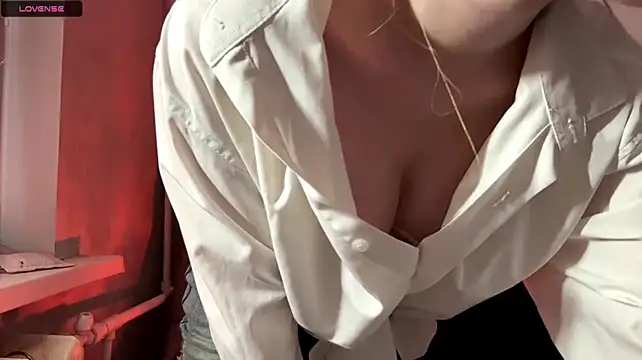 Chat XXX en directo de Ellymolly