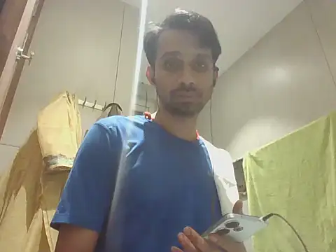 Kabeeer369n Webbikameraesitys