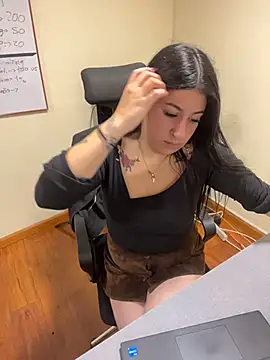 Chat +18 de MeganCollins ao vivo