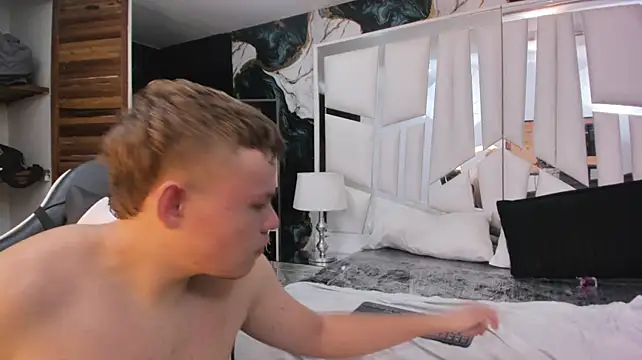 Noah_and_kim69_ Webcam-Show